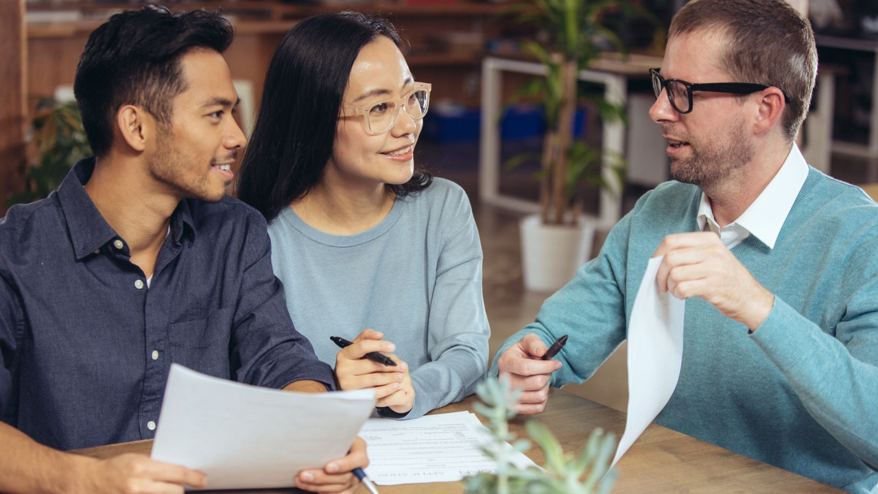 Bridging Your Capital Gap: Tips and Tricks for Bridge Financing in 2024